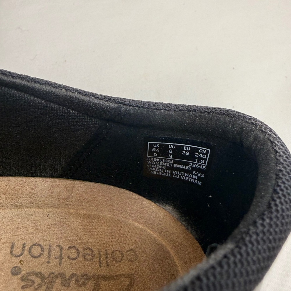Clarks Collection Black Leather Slip On Loafers Ultimate Comfort Womens 8 22545 - Picture 11 of 12